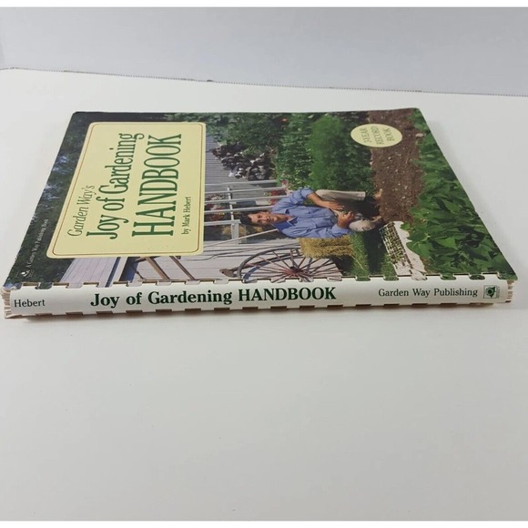 Vintage 1985 Garden Way's Joy of Gardening Handbook Spiral Mark Hebert Record - Picture 3 of 6